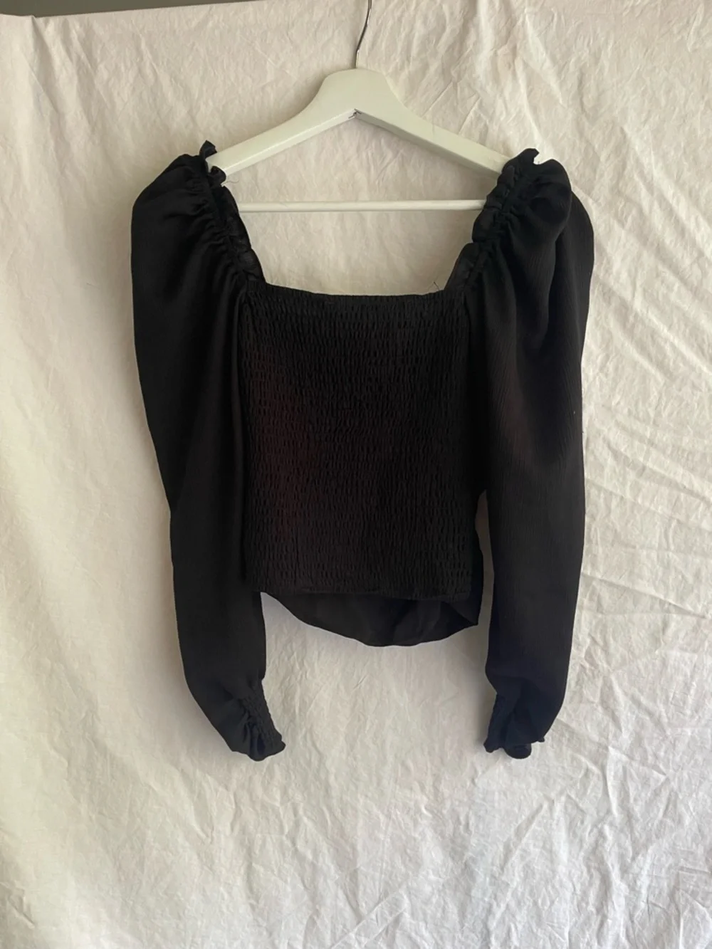 Astr Black Square-Neck Puff Sleeve Top Romantic chic coquette minimalist Size XS